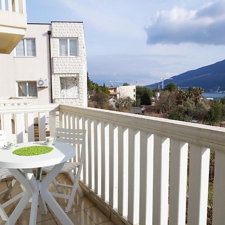 Apartment Begonia Of Kumbor Herceg Novi Exterior photo