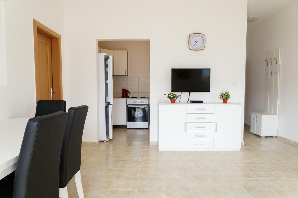 Apartment Begonia Of Kumbor Herceg Novi Exterior photo