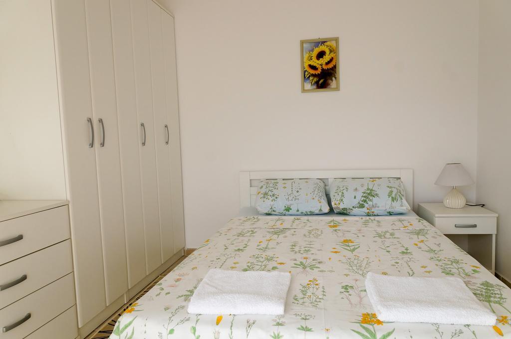 Apartment Begonia Of Kumbor Herceg Novi Exterior photo