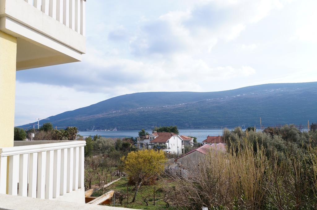 Apartment Begonia Of Kumbor Herceg Novi Exterior photo